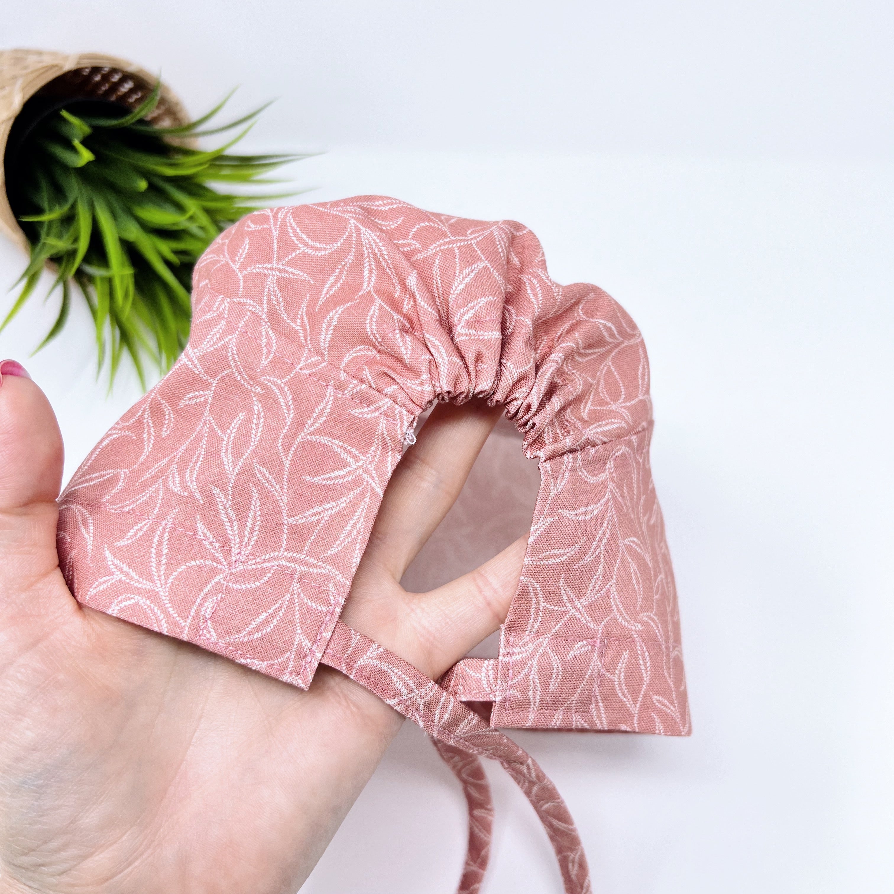 Red White Skull tie-back style surgical scrub cap for men by Paradise Caps.