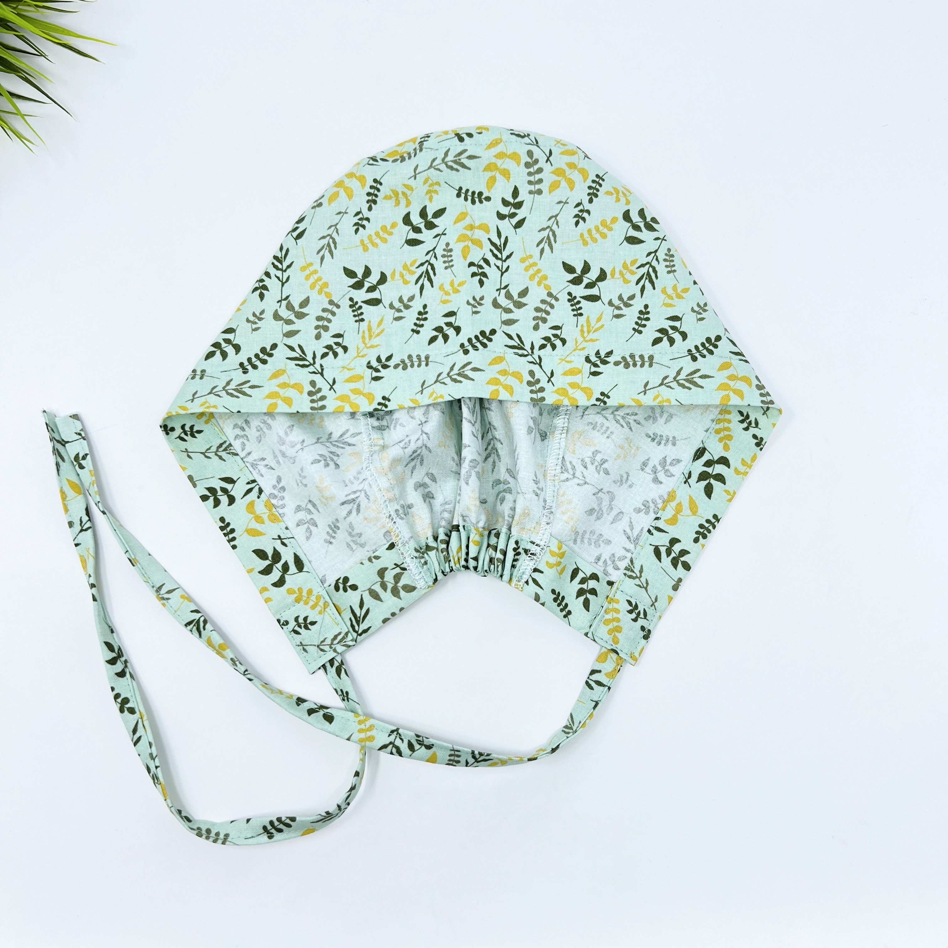 Mint Skull tie-back style surgical scrub cap by Paradise Caps.