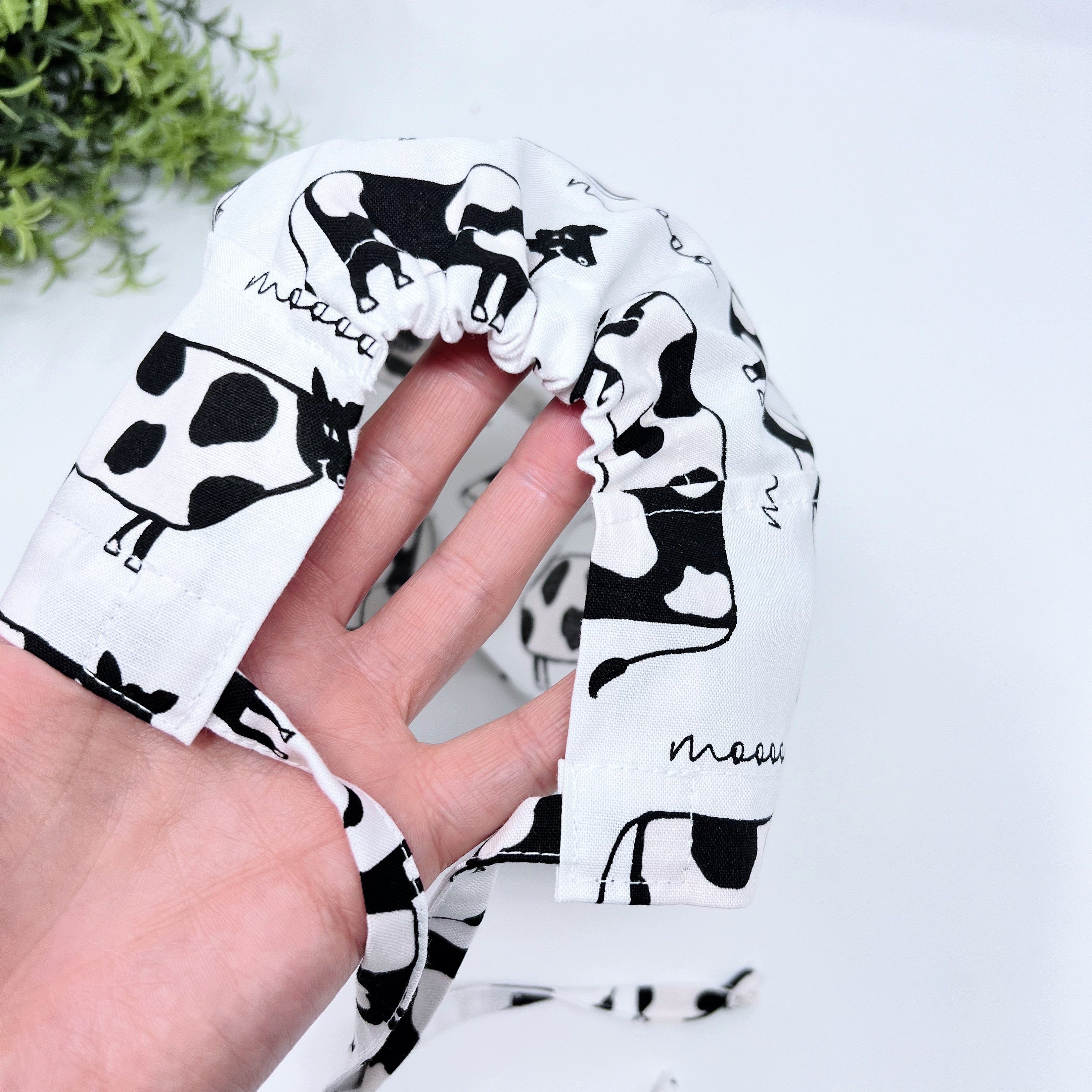 Cows Skull tie-back style surgical scrub cap for men by Paradise Caps.