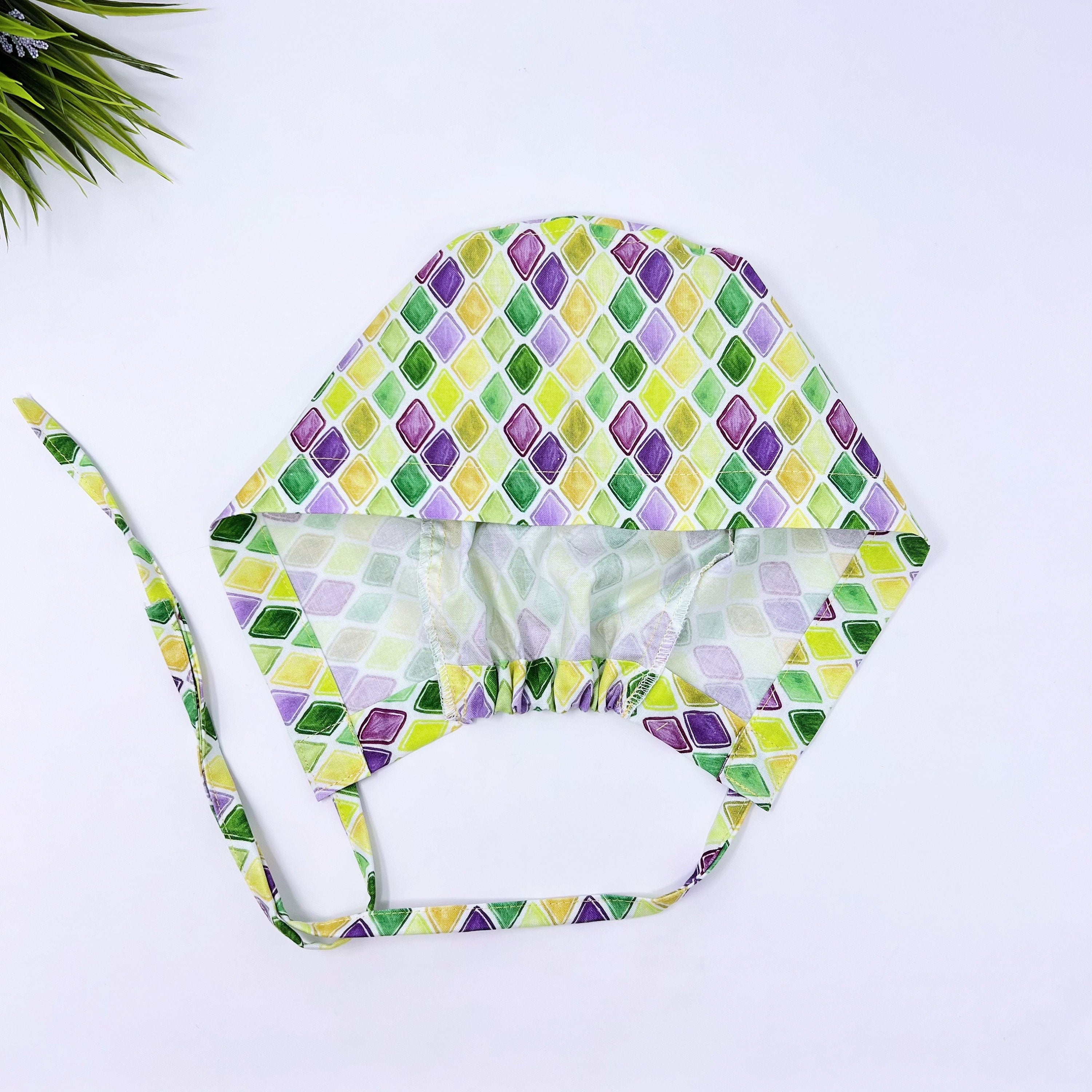 Mardi Gras ParadeDiamonds Surgical cap and badge holder from premium cotton.